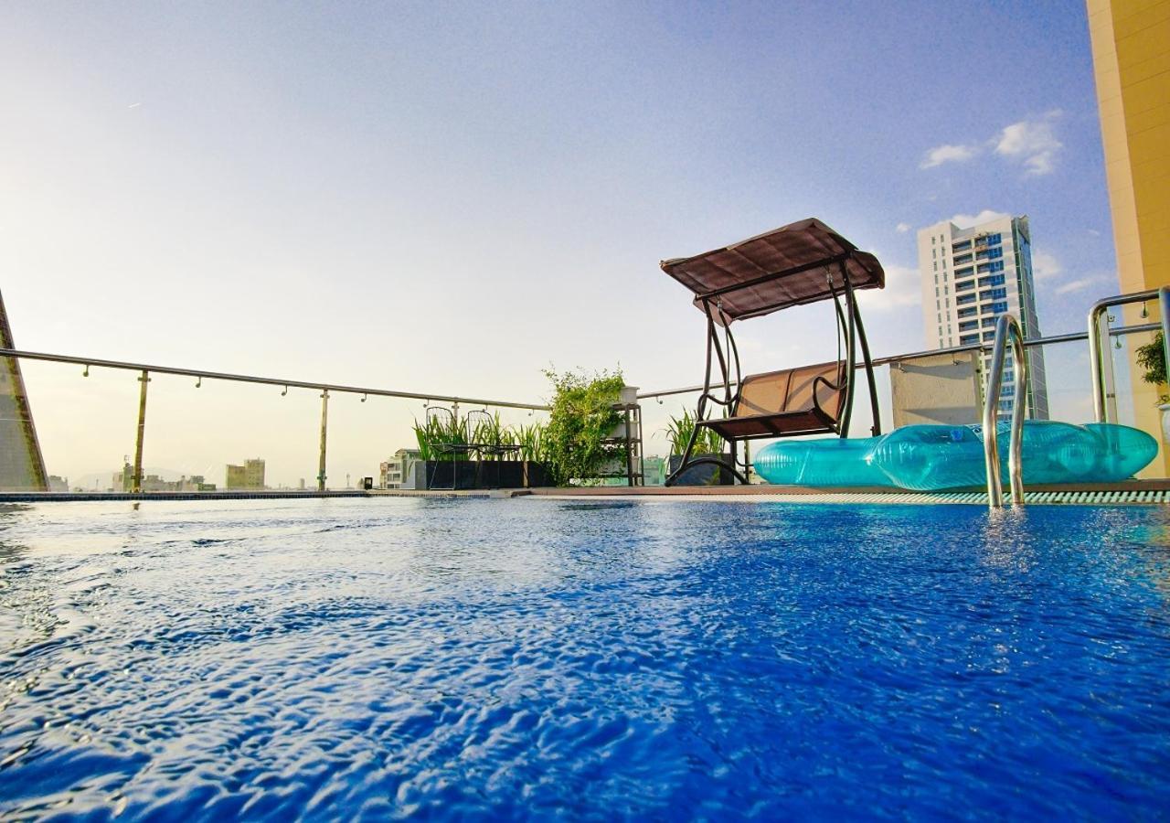 Phuong Tran Apartment And Hotel Da Nang Exterior photo